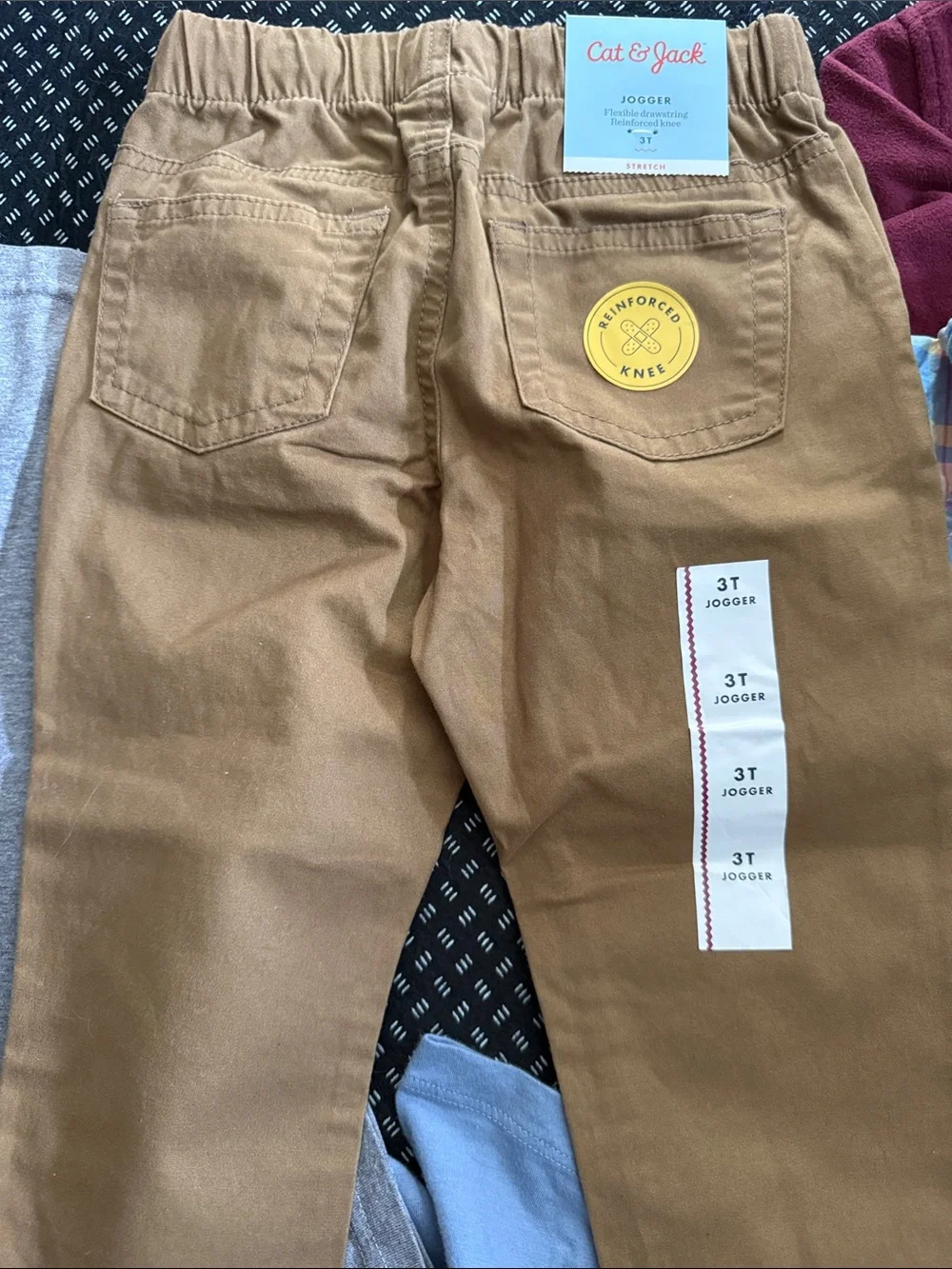 🛍 BOYS BUNDLE OF 4 Shirts and ONE PAIR OF PANTS Size 3T 🛍